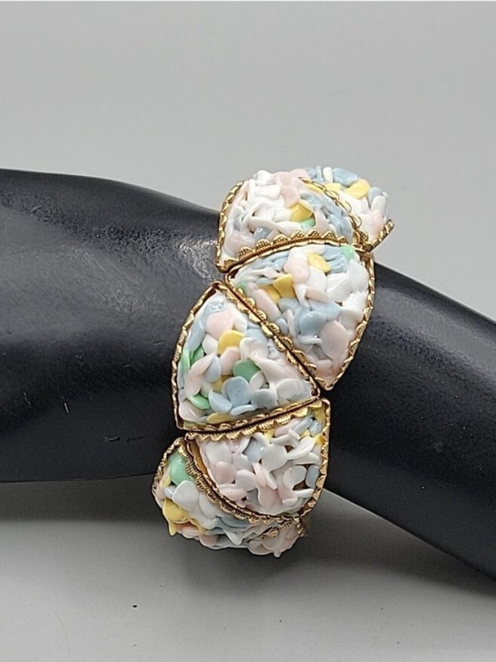 Vtg Pastel Mosaic Demi-Parure Set Triangle Clip-On Earrings Segmented Bracelet - Picture 7 of 16